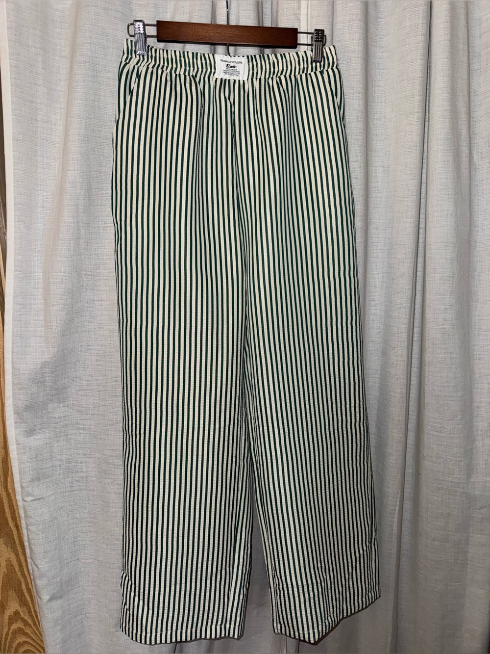 EZwear Green & White Striped Wide Leg Cropped Pants M